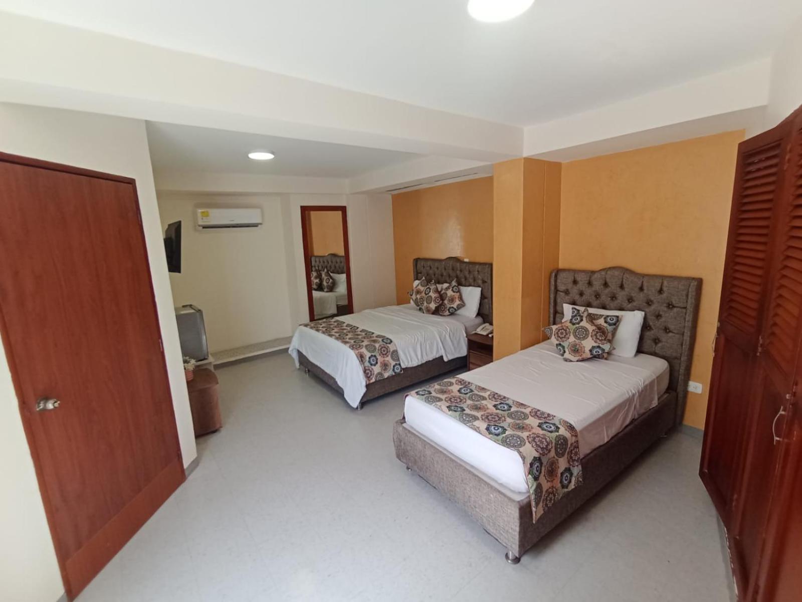 Luka Cartagena Hotel Bagian luar foto